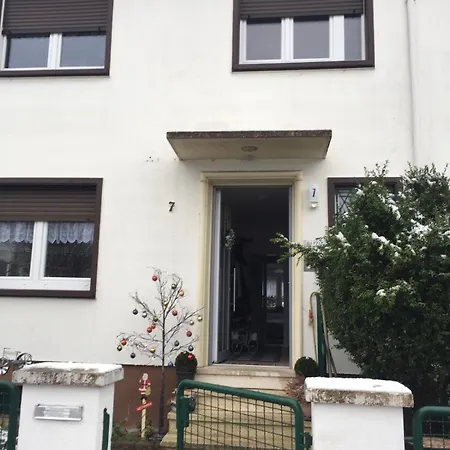 Apartment Haus *